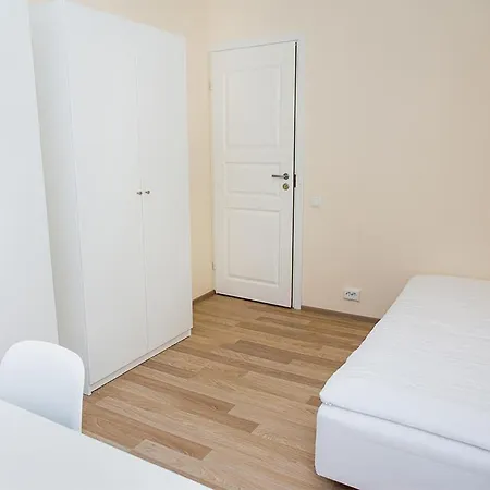 Cozy Private By Old Town Guest house